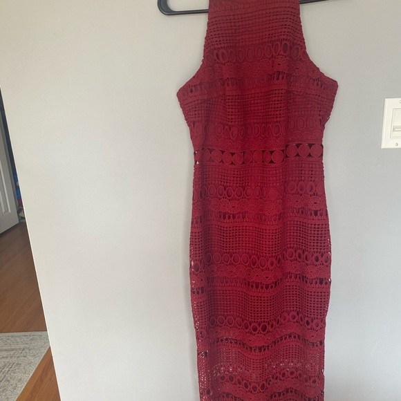 Two Sisters | beautiful Red lace Halter Midi Dress sm-med - Picture 5 of 5